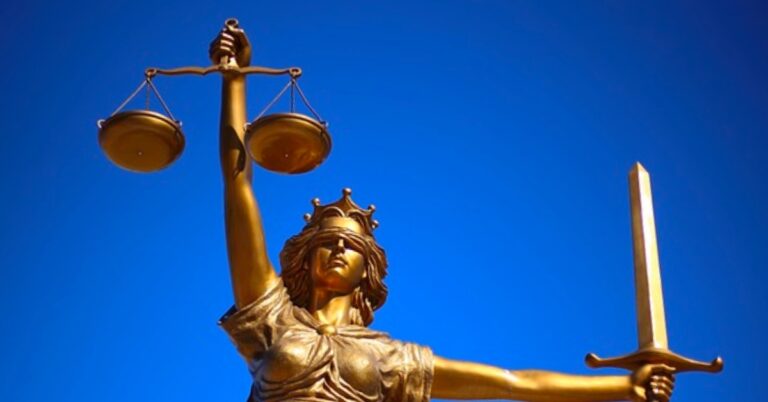 Legally AI: The Guide to Legal Excellence