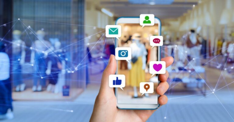 9 Necessary Skills To Thrive As a Social Media Manager In 2024
